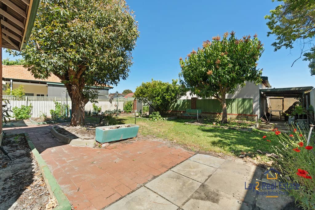 97 York Street, Bedford WA 6052 1940's Character on 613sqm Plus Rear Access - Image 17