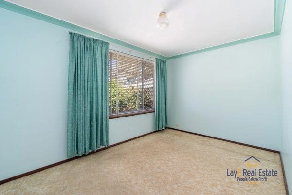 35 Pearson Street Bayswater WA 6053 NOW SOLD! 4 Bedroom Plus Study on Whopping 1115sqm - Image 14