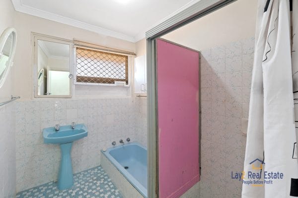 20 Irwin Road, Embleton WA 6062  SOLD! Circa 1960's 3 Bed Starter on 315sqm - Image 8