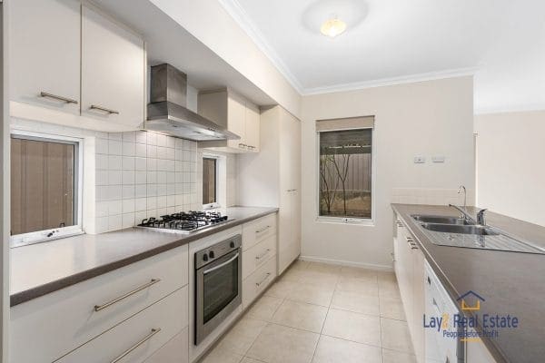 5 Jacqueline Street, Bayswater WA 6053 3 Bed 2 Bath Bigger Than Most! - Image 2