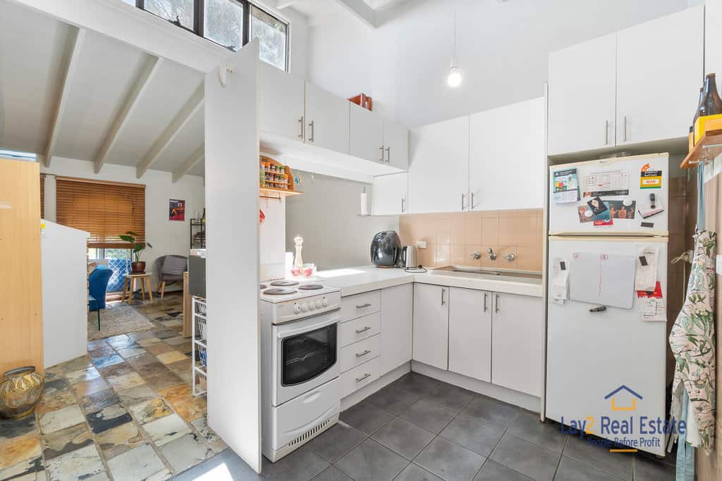6/31 Waterloo Street Joondanna WA 6060 | (SOLD) Retro Seventies Two Bedroom - End Villa - Image 5