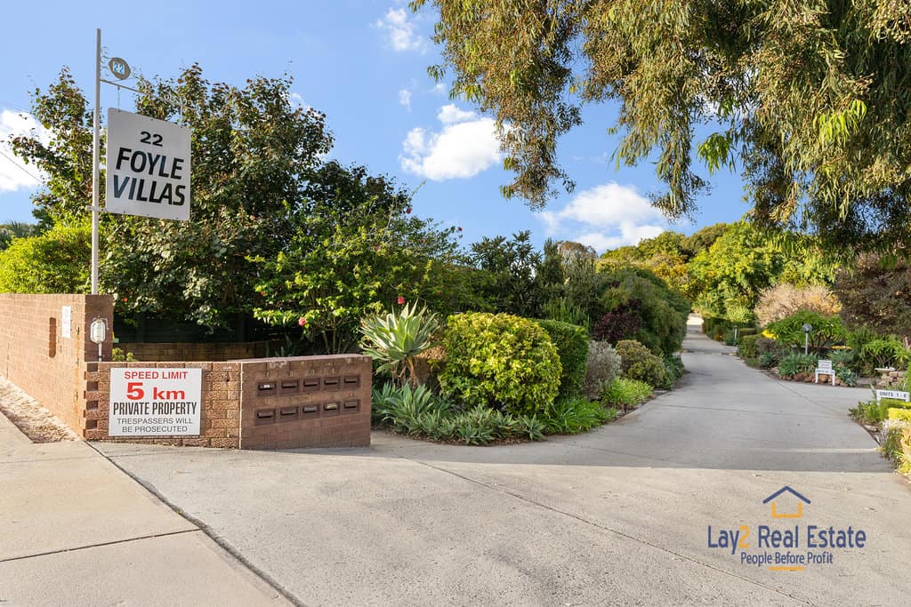 11/22 Foyle Road, Bayswater WA 6053. ( NOW SOLD) Spacious 2 Bedroom Villa Recently Modernised. - Image 2