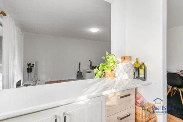 11/22 Foyle Road, Bayswater WA 6053. ( NOW SOLD) Spacious 2 Bedroom Villa Recently Modernised. - Image 8
