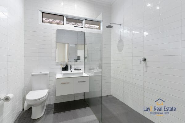 52 Grosvenor Road, Bayswater WA 6053. ( NOW SOLD )5 Star Location - Fully Renovated Gem! - Image 11