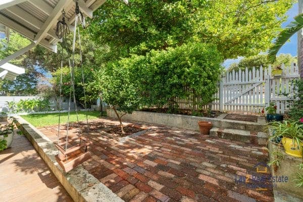 9 Georgina Street Bayswater WA 6053 1920's (Now SOLD) Weatherboard Classic on 450m2  Block - Image 3
