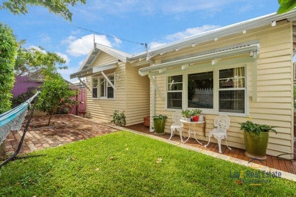 9 Georgina Street Bayswater WA 6053 1920's (Now SOLD) Weatherboard Classic on 450m2  Block