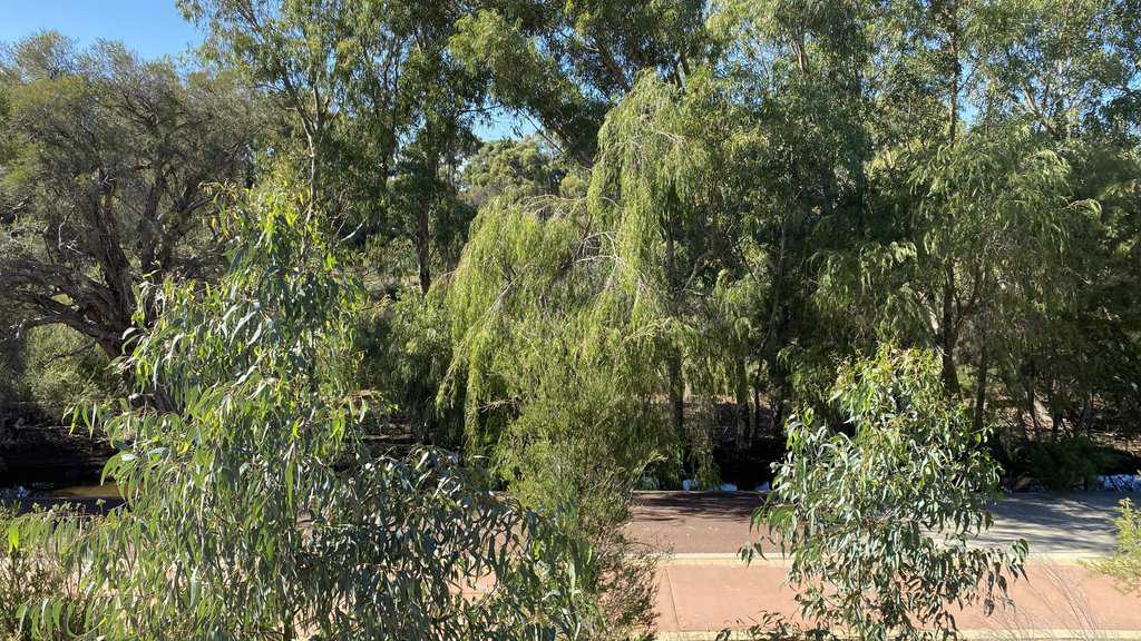Land for sale along Bayswater Riverside Gardens