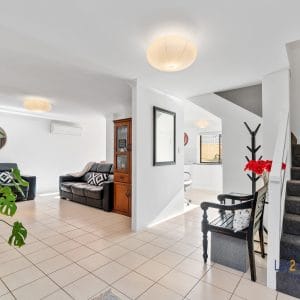 1/6 Mills Avenue Bayswater WA 6053 - SOLD - Light Filled and Spacious Townhouse Opposite Parklands - Image 6