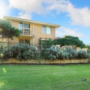 Alternative view of 1/6 Mills Avenue Bayswater WA 6053 - SOLD - Light Filled and Spacious Townhouse Opposite Parklands