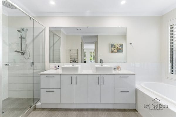 52 Wyatt Road Bayswater WA 6053.  Dreams do come true here. - Image 24