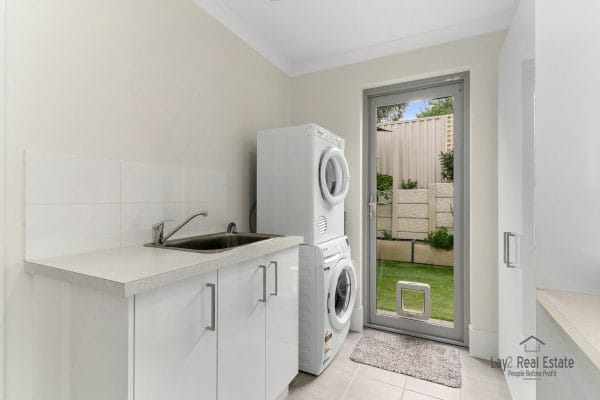 52 Wyatt Road Bayswater WA 6053.  Dreams do come true here. - Image 26