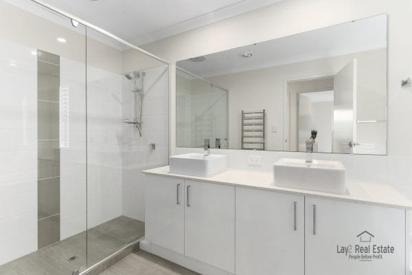 52 Wyatt Road Bayswater WA 6053.  Dreams do come true here. - Image 25