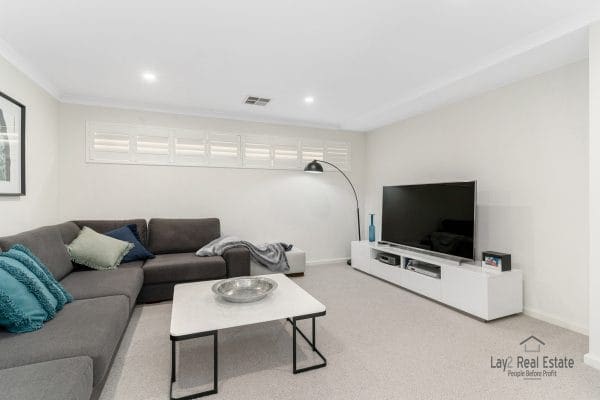 52 Wyatt Road Bayswater WA 6053.  Dreams do come true here. - Image 9