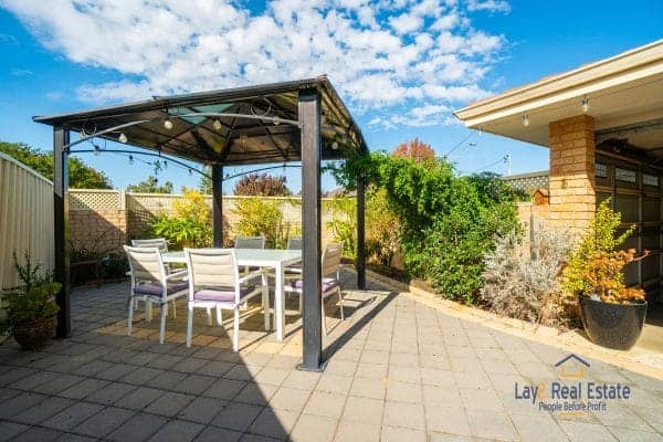 1/6 Mills Avenue Bayswater WA 6053 - SOLD - Light Filled and Spacious Townhouse Opposite Parklands - Image 19