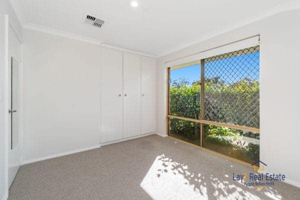 23 Haddrill Street Bayswater WA 6053 - Fabulously Presented Street Front Home - Image 8