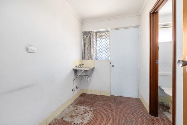 11 Paterson Street, Bayswater WA 6053 (SOLD) -Original 1970's Brick Home on 787m2 with 23m frontage. - Image 23