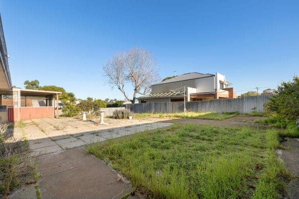 11 Paterson Street, Bayswater WA 6053 (SOLD) -Original 1970's Brick Home on 787m2 with 23m frontage. - Image 26