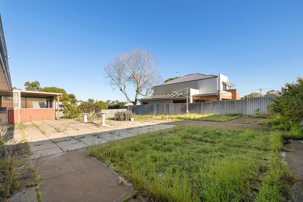 11 Paterson Street, Bayswater WA 6053 (SOLD) -Original 1970's Brick Home on 787m2 with 23m frontage. - Image 26