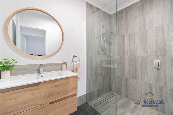 16 Gatton Way Embleton WA 6062 Welcome Home to Space and Comfort! - Image 22