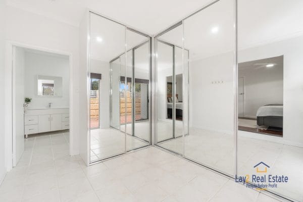 16 Gatton Way Embleton WA 6062 Welcome Home to Space and Comfort! - Image 20