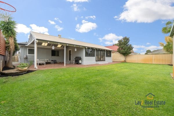16 Gatton Way Embleton WA 6062 Welcome Home to Space and Comfort! - Image 2