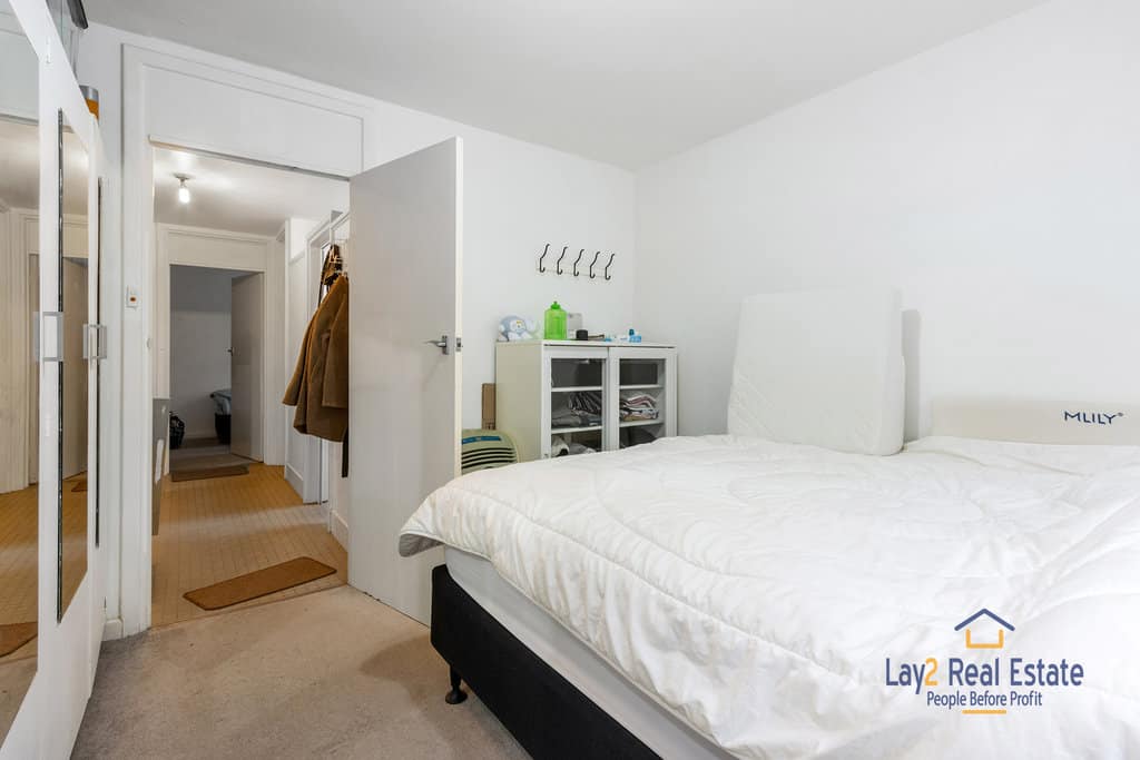 24-27 Saint Leonards Street, Mosman Park WA - SOLD - Image 11