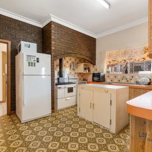 6 Drake Street Bayswater WA - 50's Character with Development Potential in 5 Star Location - Image 6