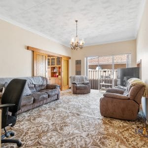 6 Drake Street Bayswater WA - 50's Character with Development Potential in 5 Star Location - Image 3