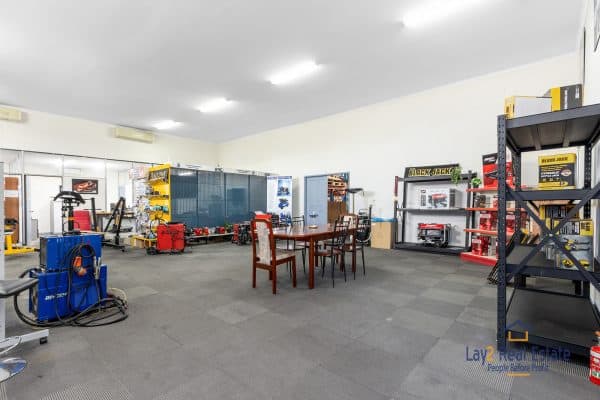 8 Moojebing Street Bayswater WA 6053 - SOLD - Image 8