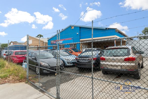 31 Bassendean Road Bayswater WA - Commercial property - front of property image.