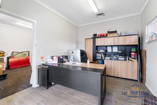 31 Bassendean Road Bayswater WA - Commercial Property - SOLD - Image 4