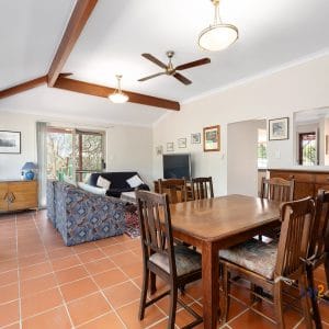 23 Brooks Drive Bayswater WA living area image.