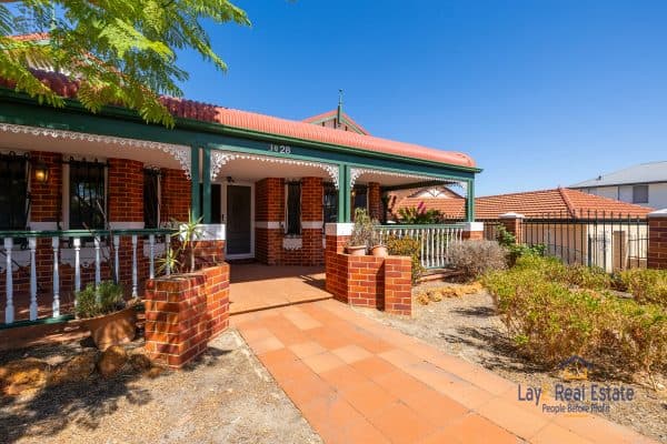 28 Beechboro Road South, Bayswater WA 6053. SOLD