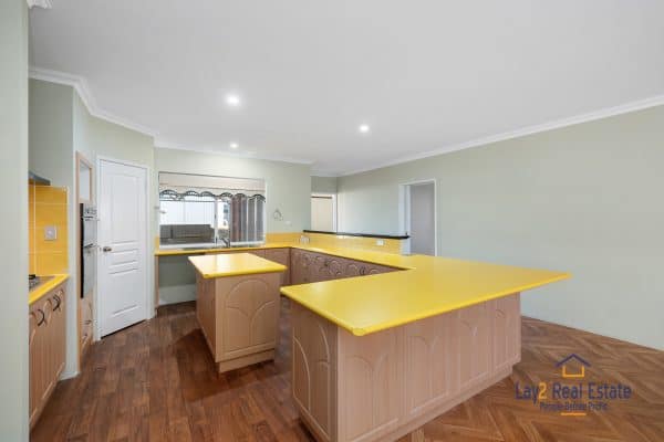 28 Beechboro Road South, Bayswater WA 6053. SOLD - Image 8