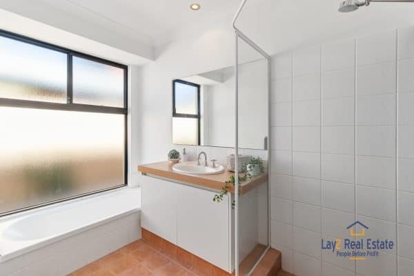 Heart of Bayswater Premium Location! (SOLD) Off Market - Image 14