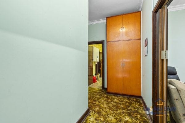 R60 Zone 1009m2 Bayswater Block with Original 50's Home - Image 6