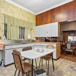 R60 Zone 1009m2 Bayswater Block with Original 50's Home - Image 9