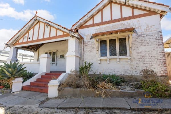 399 Guildford Road Bayswater WA 6053 - 1933 Built Brick Character in Totally Original Condition. - Image 7