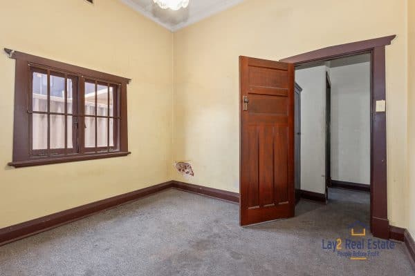 399 Guildford Road Bayswater WA 6053 - 1933 Built Brick Character in Totally Original Condition. - Image 3