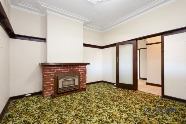 Step back into the charm of the 1950's - Image 4