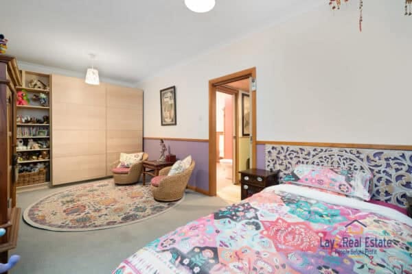 Live The Darling Scarp Lifestyle! Now "SOLD" - Image 18