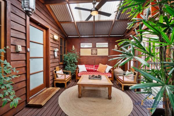Live The Darling Scarp Lifestyle! Now "SOLD" - Image 3