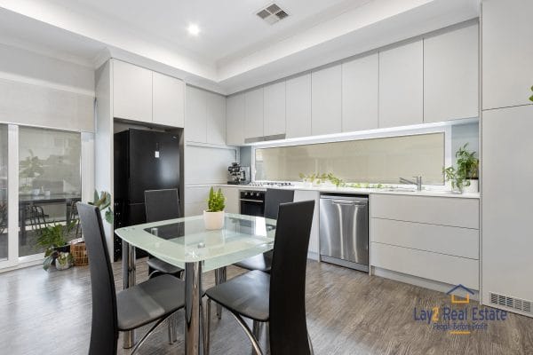 82 Crowther Street Bayswater WA 6053 - SOLD - Image 19