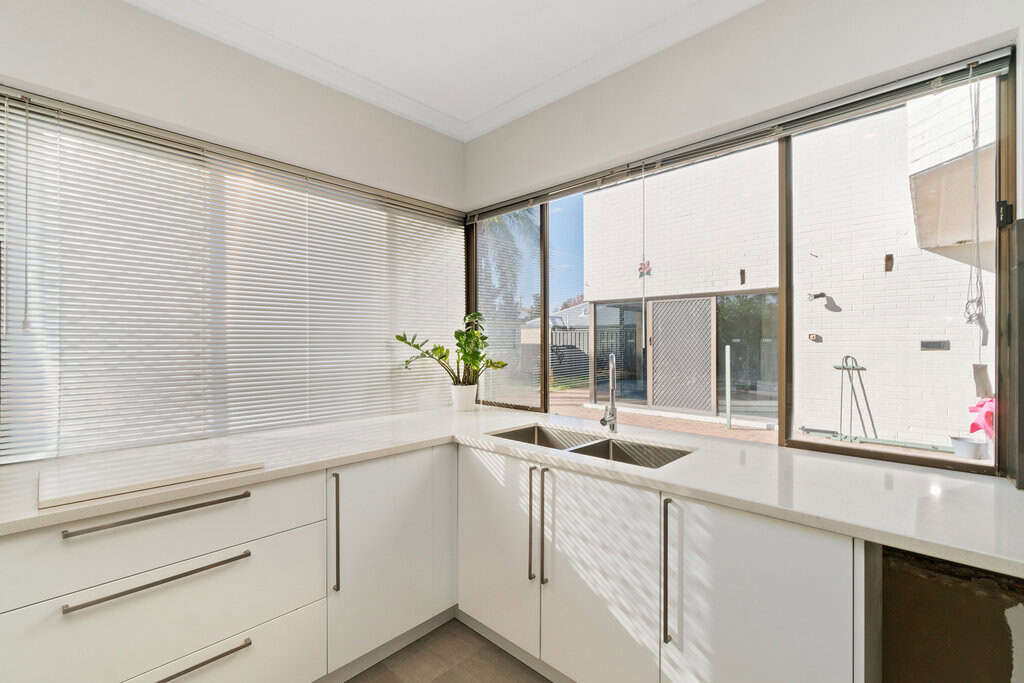 4 Bed x 2 Bath Family Home _SOLD - Image 15
