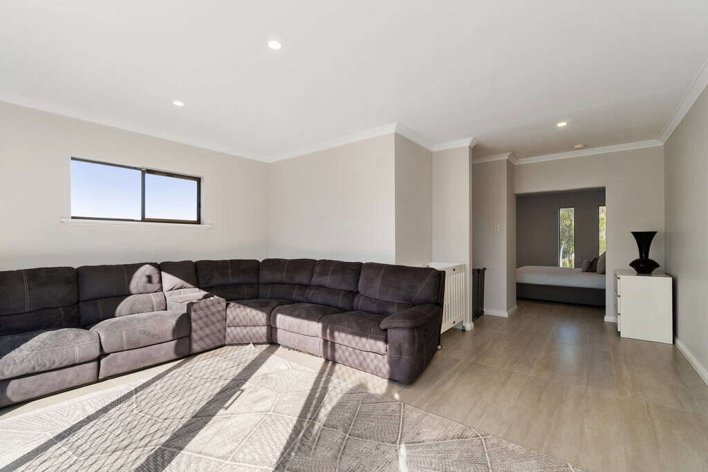 4 Bed x 2 Bath Family Home _SOLD - Image 17