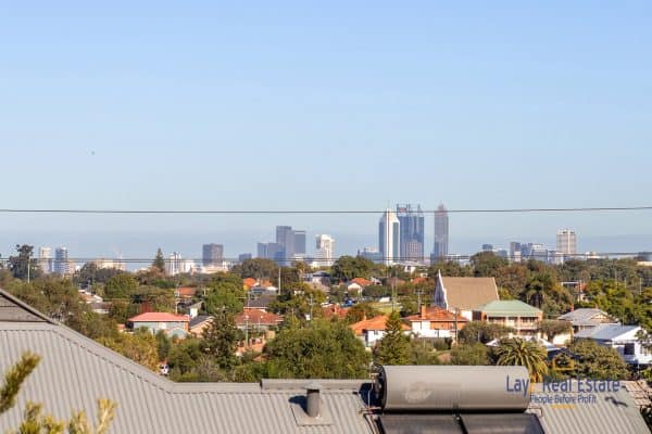 A1 Bayswater Location_SOLD! - Image 16