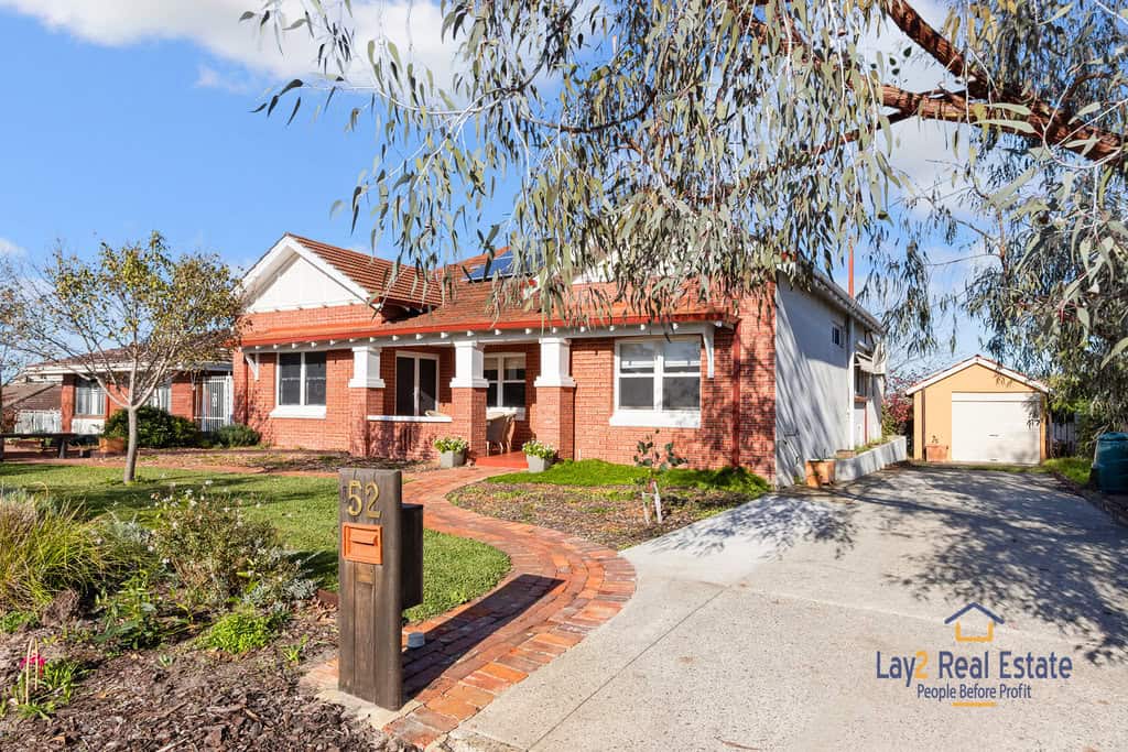 A1 Bayswater Location_SOLD! - Image 2