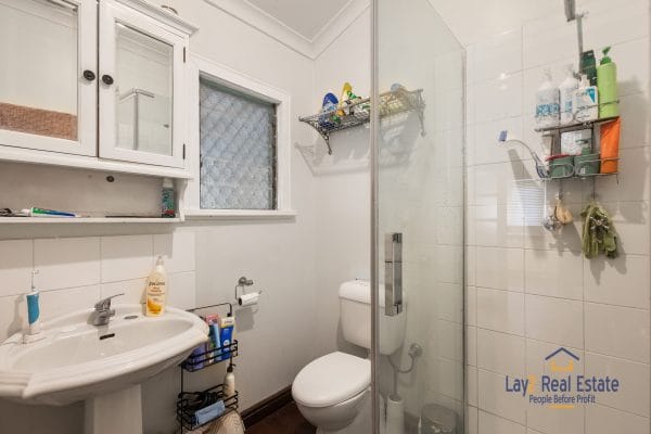 22 Arundel Street Bayswater WA. (SOLD) Early 1900's Home on 739m2 Block. - Image 11