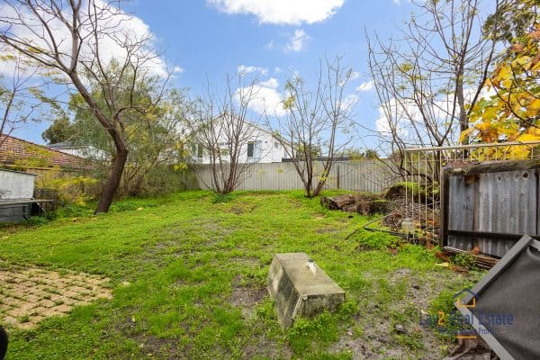 22 Arundel Street Bayswater WA. (SOLD) Early 1900's Home on 739m2 Block. - Image 13