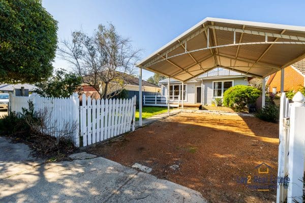 2/32 Cross Street, Queens Park WA 6107 SOLD